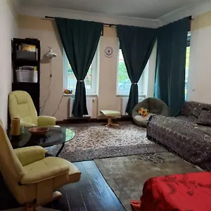 Apartament Dhamma-retreat In 